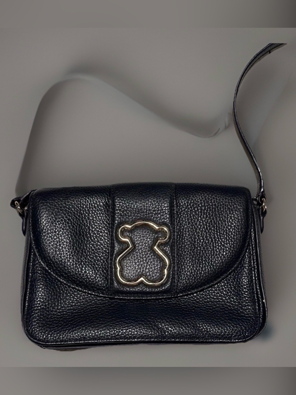 Tous Black Leather Alfa Crossbody Bag with Iconic Bear Emblem